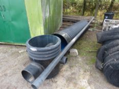 LARGE BORE CULVERT PIPE WITH A MANHOLE SURROUND, 600MM INTERNAL.