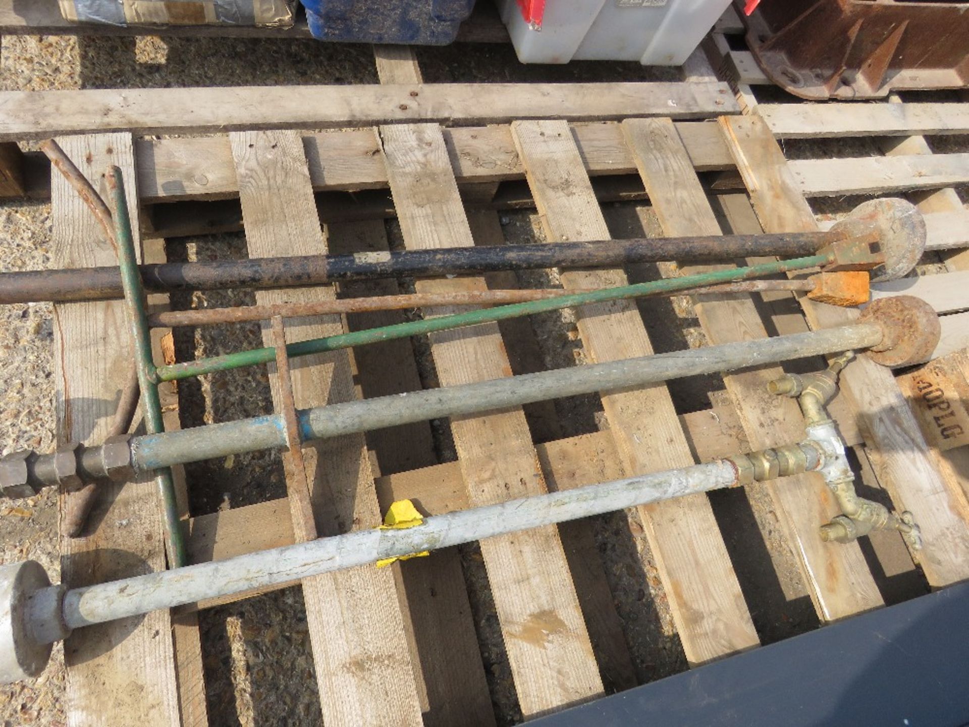 PALLET CONTAINING STAND PIPE, STAND PIPE SPANNERS, FLASHINGS ETC. NO VAT ON HAMMER PRICE. - Image 2 of 3