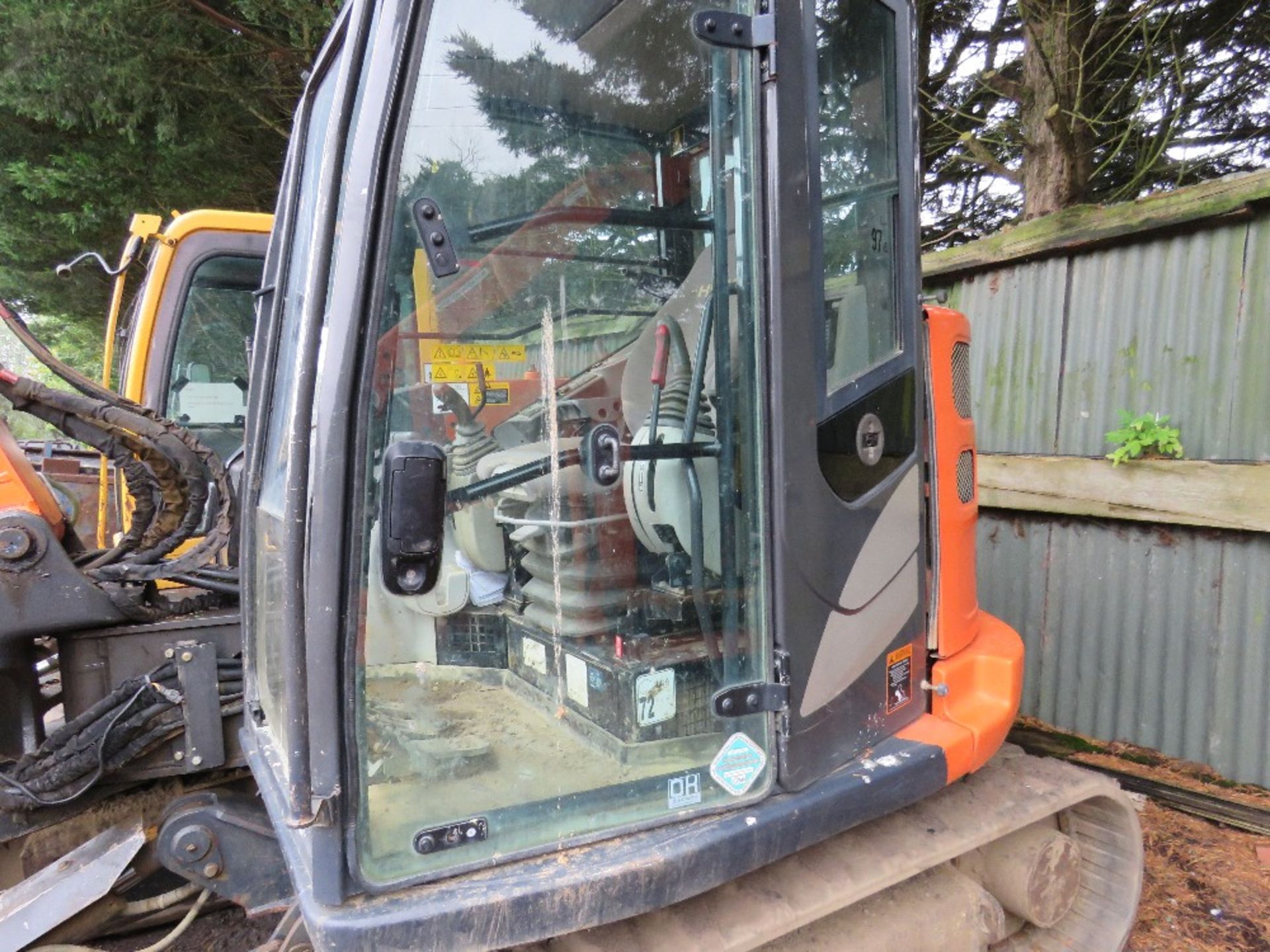 HITACHI ZX85USB-5A RUBBER TRACKED EXCAVATOR, YEAR 2014. COMES WITH ONE BUCKET AS SHOWN. QUICK HITC - Image 15 of 17