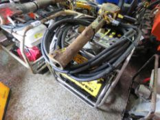 JCB BEAVER HYDRAULIC BREAKER PACK WITH HOSE AND GUN.