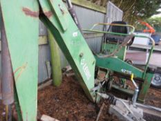 LEWIS 200 TRACTOR 3 POINT LINKAGE MOUNTED BACKHOE WITH HYDRAULIC OFFSET. YEAR 2007. 2 X BUCKETS.