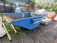 CONQUIP 2000LITRE RATED BOAT SKIP, 4 TONNE RATED, YEAR 2018.