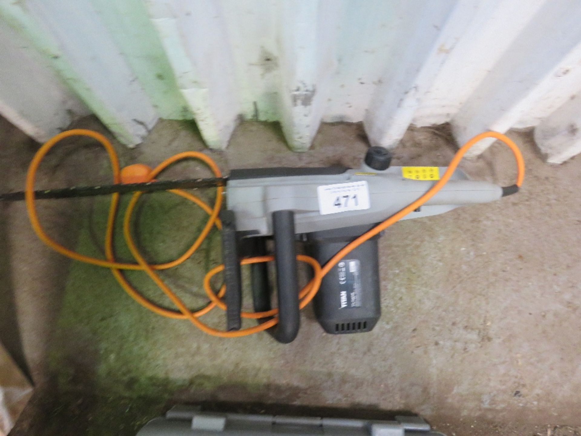 TITAN 240VOLT CHAINSAW. NO VAT ON HAMMER PRICE OF THIS LOT