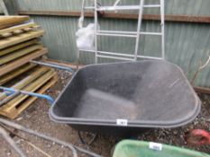 HEAVY DUTY TWIN WHEELED STABLE BARROW. NO VAT CHARGED ON THE HAMMER PRICE OF THIS LOT.