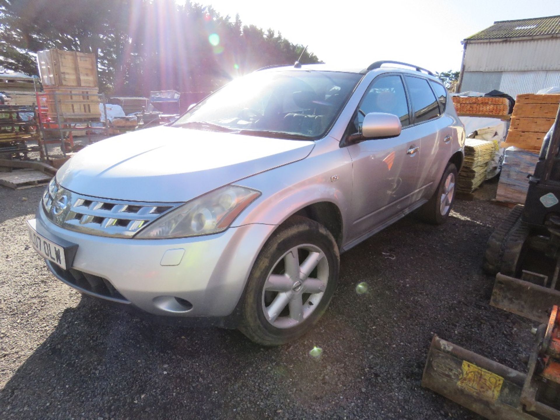 NISSAN MURANO CAR, REG: NL07 OLW. 87,433 REC MILES, AUTOMATIC, PETROL 3500CC, WITH V5, TEST TILL 22N - Image 3 of 8