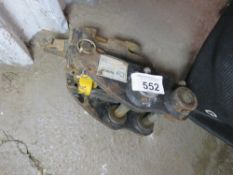 RHINOX MANUAL EXCAVATOR QUICK HITCH, ON 25MM PINS. PREVIOUSLY ON KUBOTA 008 DIGGER?. SOLD UNDER THE