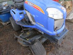 ISEKI DIESEL SXG 326 PROFESSIONAL RIDE ON MOWER. YEAR 2013, SN:00832. NO STARTER FITTED ETC, THEREFO