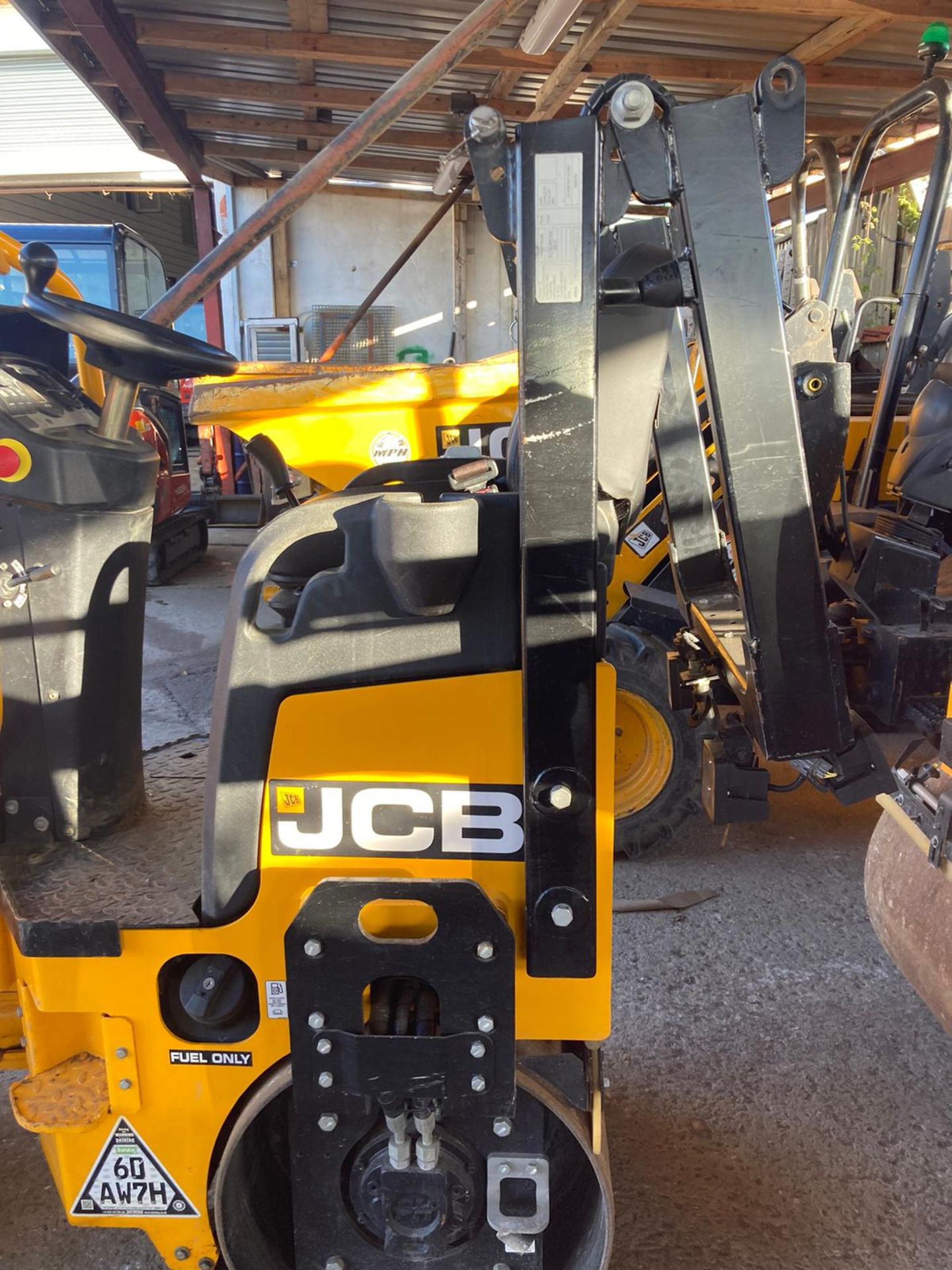 JCB CT160 DOUBLE DRUM ROLLER, YEAR 2019, 80 HOURS FROM NEW - Image 2 of 6