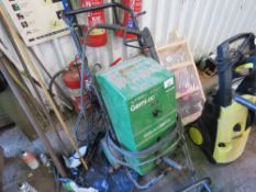 GERNI 410 PRESSURE WASHER WITH HOSE AND LANCE, 240VOLT POWERED. NO VAT ON HAMMER PRICE.