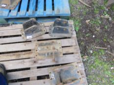 PALLET CONTAINING 4 X 25MM PINNED EXCAVATOR BREAKER HEADSTOCKS / MOUNTING BRACKETS.