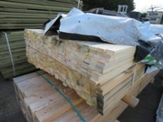LARGE PACK OF UNTREATED TIMBER SLATS. SIZE: 2.42M LENGTH, 40MM WIDTH, 16MM DEPTH APPROX.