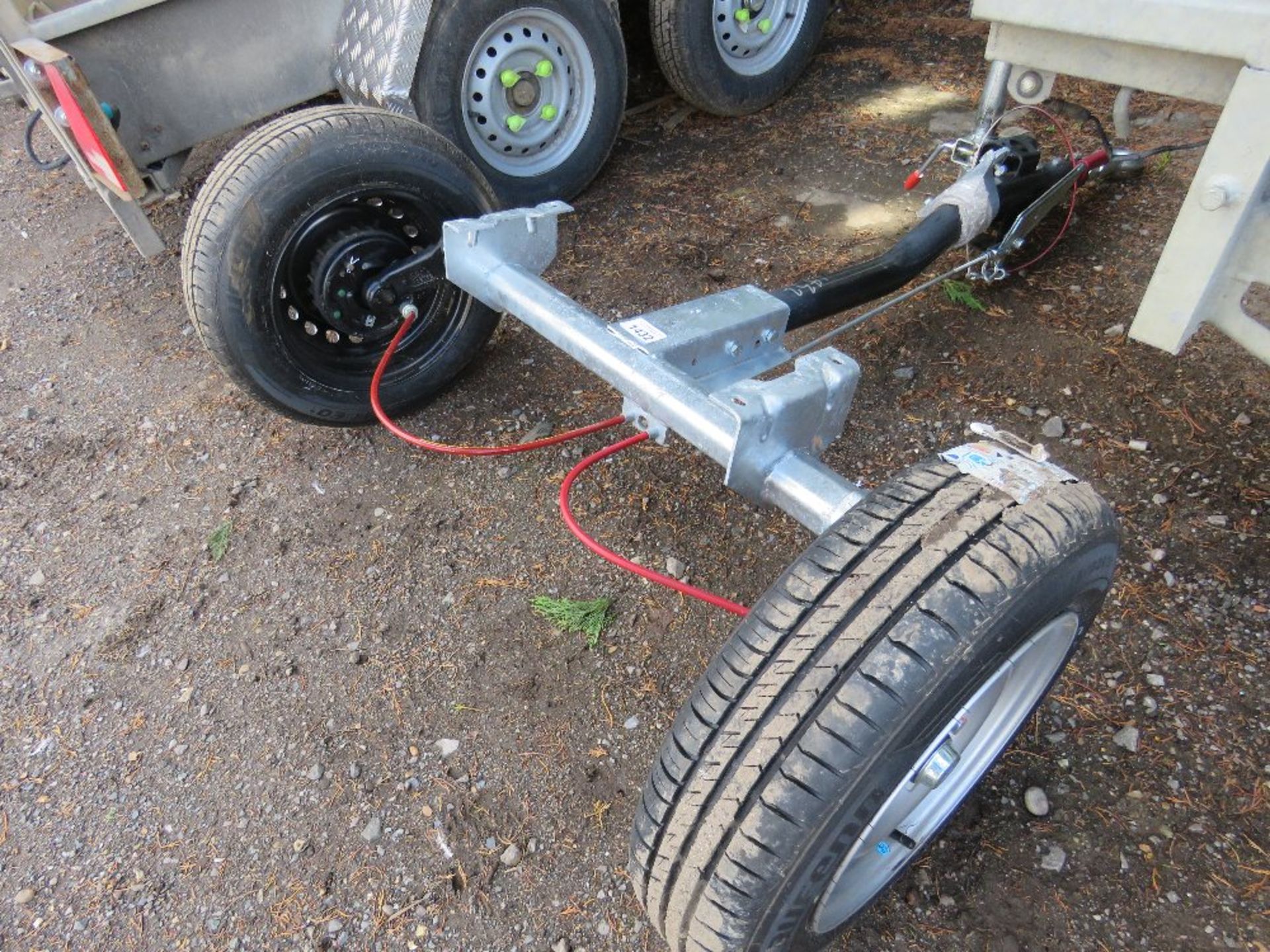 ALKO GENERATOR / COMPRESSOR BRAKED SINGLE AXLE ASSEMBLY, UNUSED. - Image 3 of 3