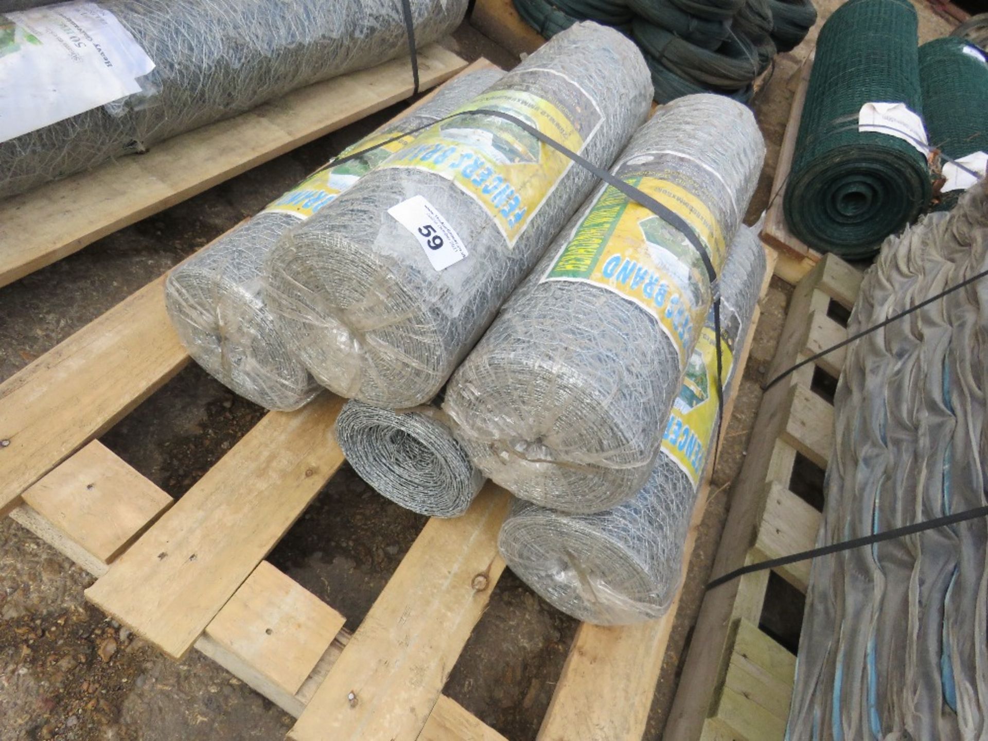 5 X ROLLS OF 600MM HEIGHT WIRE NETTING, 50M ROLLS.