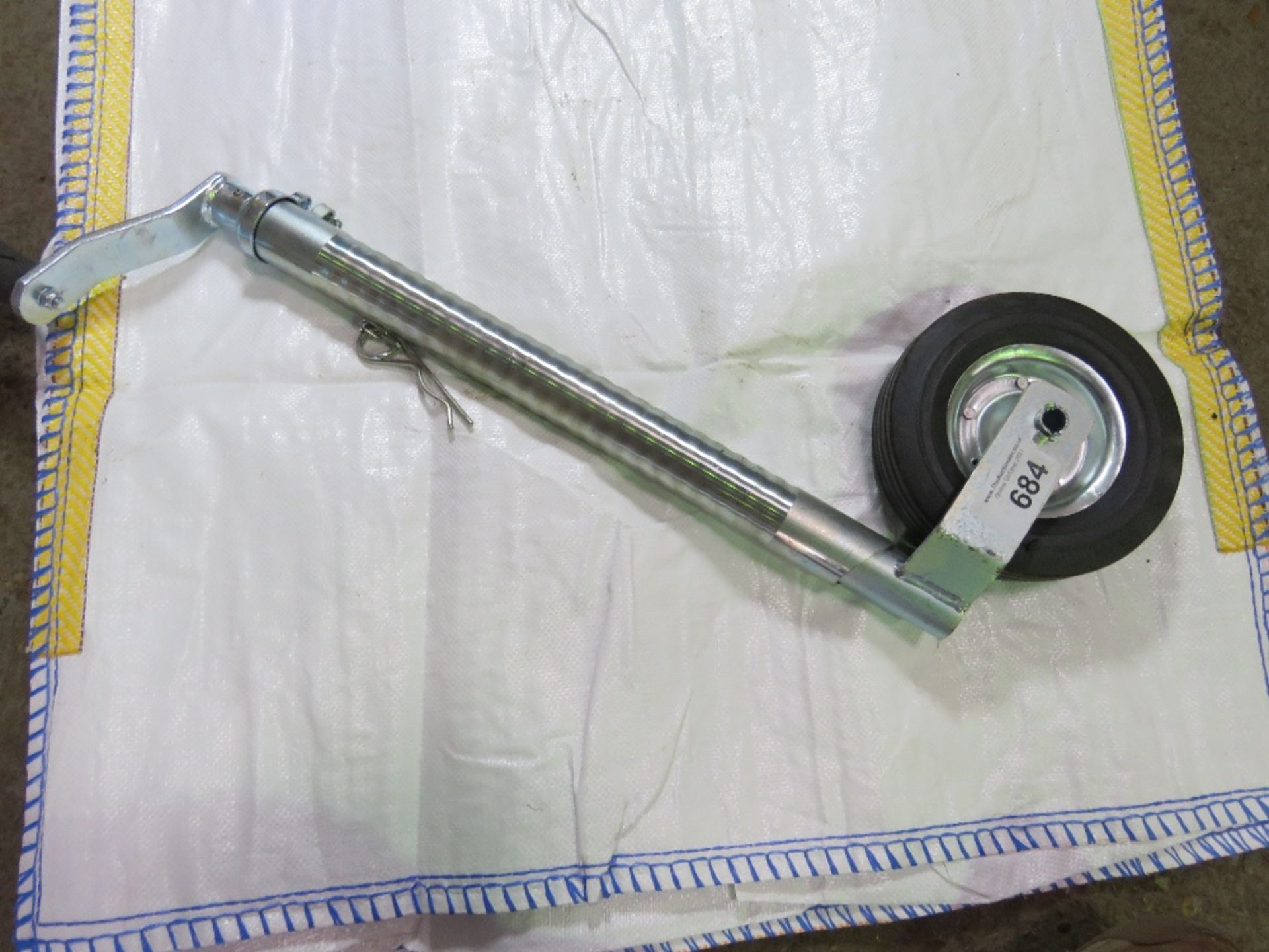 HEAVY DUTY TRAILER JOCKEY WHEEL.