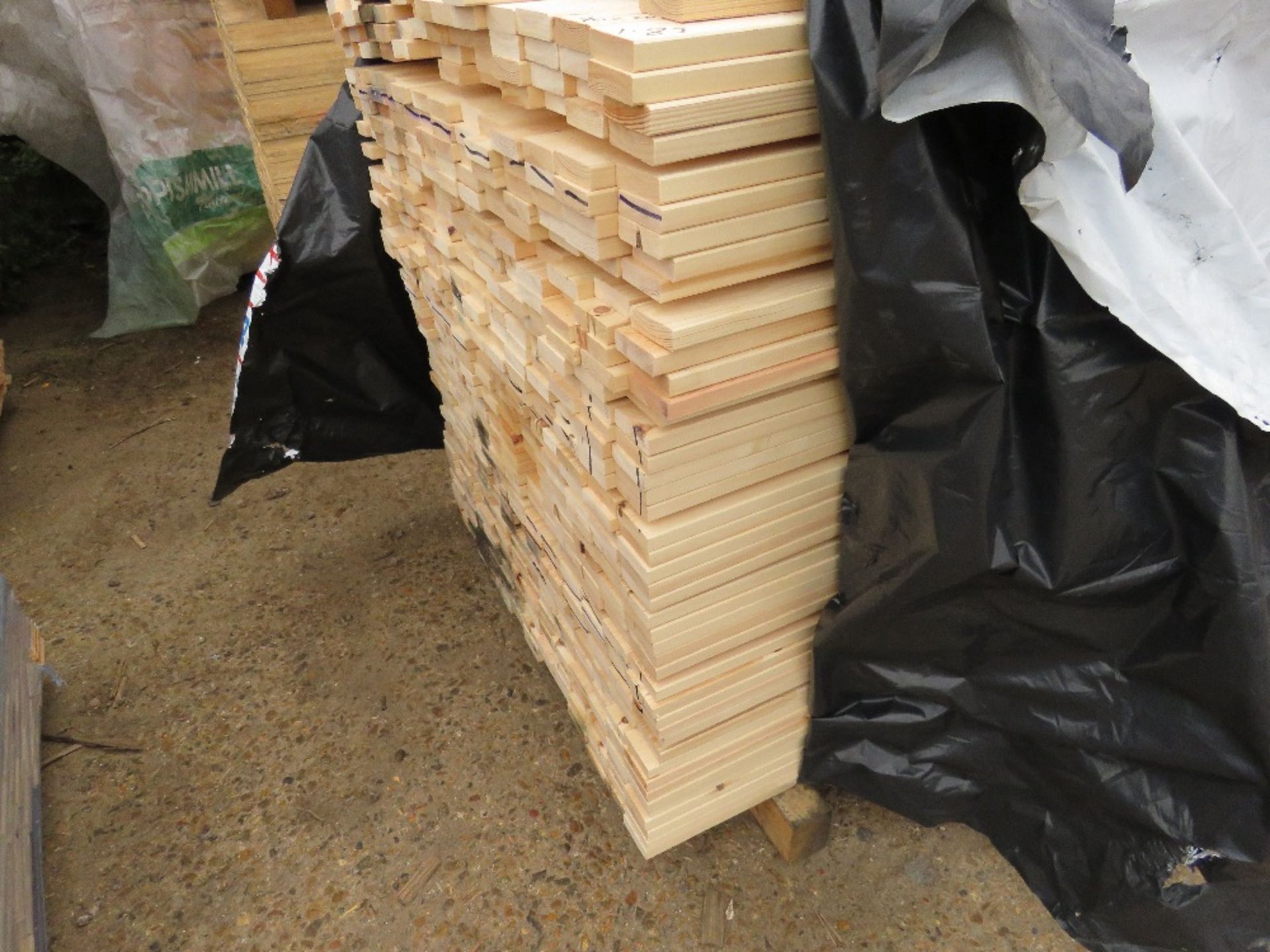 LARGE PACK OF MACHINED TIMBER CLADDING SLATS, UNTREATED. 1.83M LENGTH X 70MM WIDTH X 20MM DEPTH APPR - Image 4 of 4