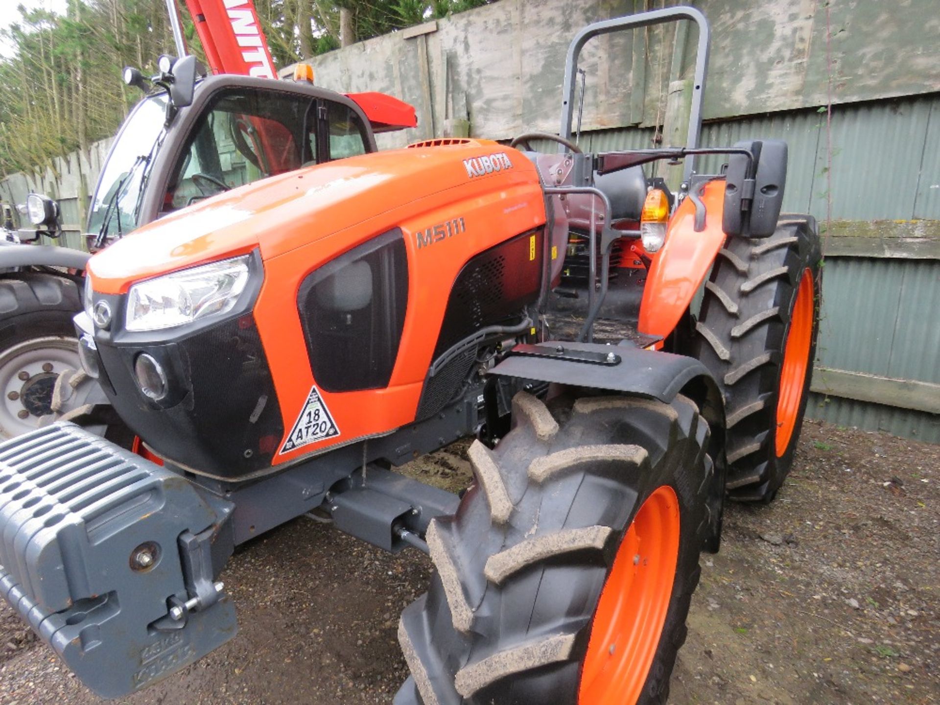 NEW INSTRUCTIONS...RESERVE REDUCED!!!KUBOTA M5111 AGRICULTURAL 4WD TRACTOR, 113 HP, REG:SP20 ADZ, - Image 3 of 10