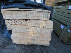 LARGE PACK OF MACHINED VENETIAN SLATS, UNTREATED. SIZE: 1.72M LENGTH X 45MM WIDE X 16MM DEPTH APPROX