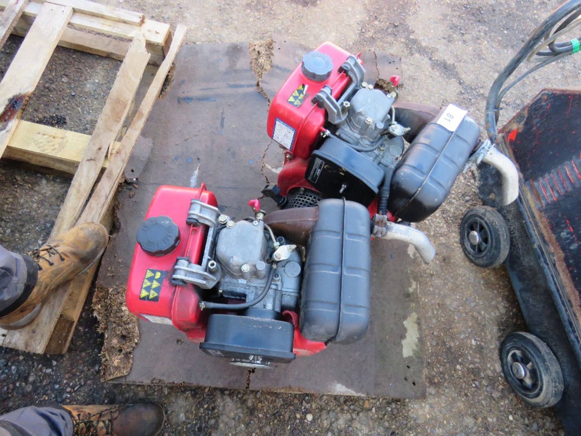 2 X YANMAR STYLE ELECTRIC START DIESEL ENGINES, CONDITION UNKNOWN. - Image 2 of 4