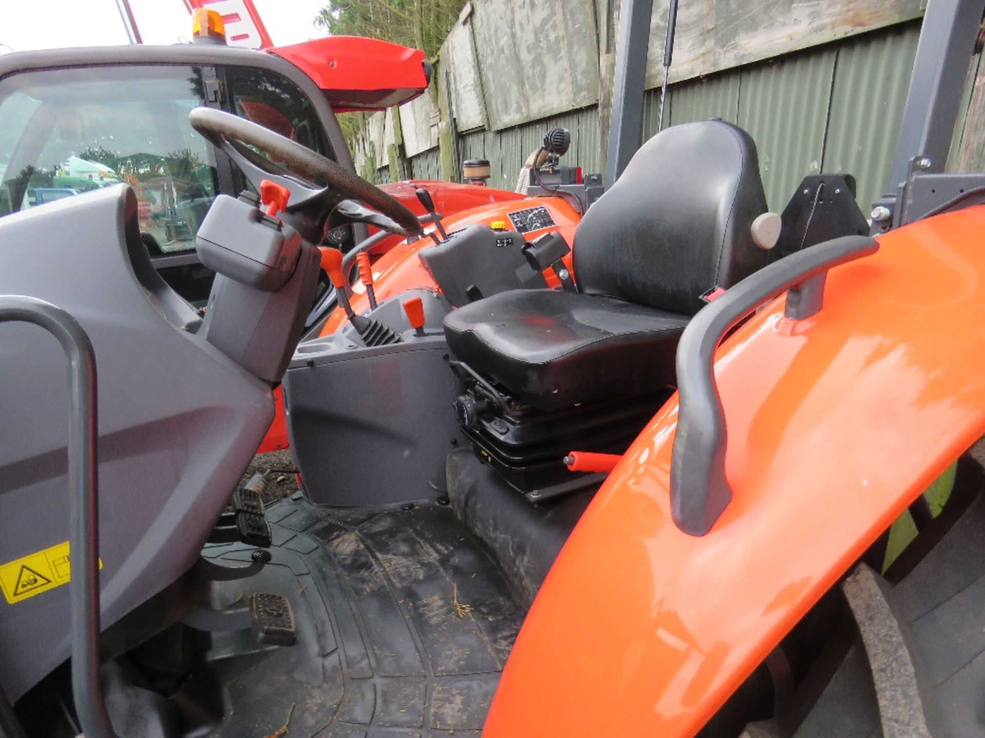 NEW INSTRUCTIONS...RESERVE REDUCED!!!KUBOTA M5111 AGRICULTURAL 4WD TRACTOR, 113 HP, REG:SP20 ADZ, - Image 5 of 10