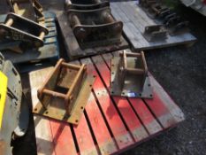 PALLET CONTAINING 2 X 45MM PINNED EXCAVATOR BREAKER HEADSTOCKS / MOUNTING BRACKETS.