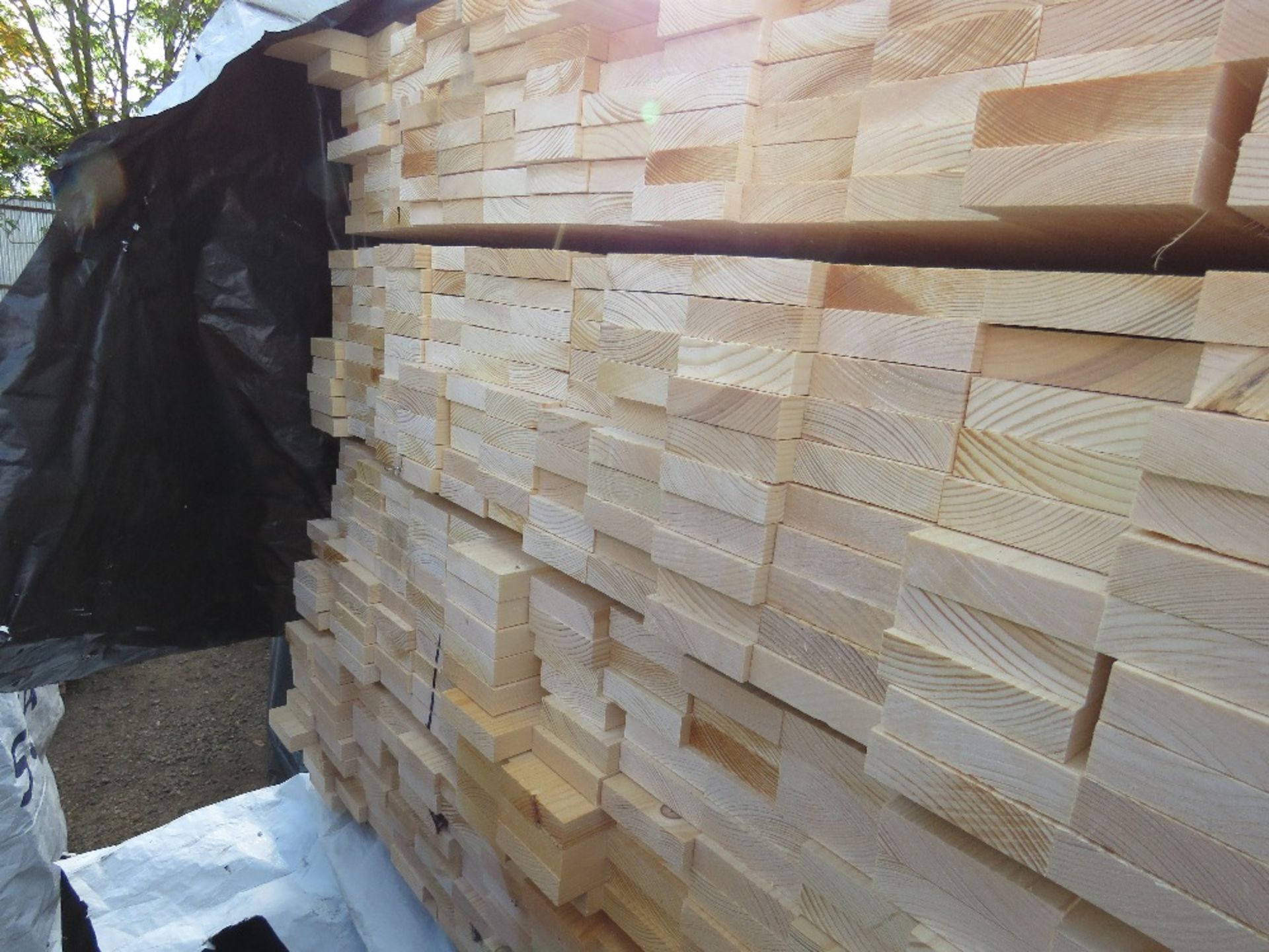 LARGE PACK OF UNTREATED TIMBER FENCE CLADDING BOARDS. SIZE: 1.82 M LENGTH, 70 MM WIDTH, 20M - Image 2 of 4