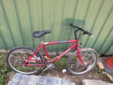 RALEIGH FIREFLY MOUNTAIN BIKE. NO VAT ON HAMMER PRICE.