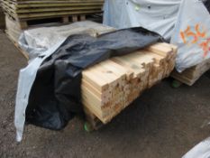 PACK OF UNTREATED "U" PROFILED TIMBER FENCE POSTS/FRAME PARTS. SIZE: 1.2-1.5M LENGTH, 50MM WID