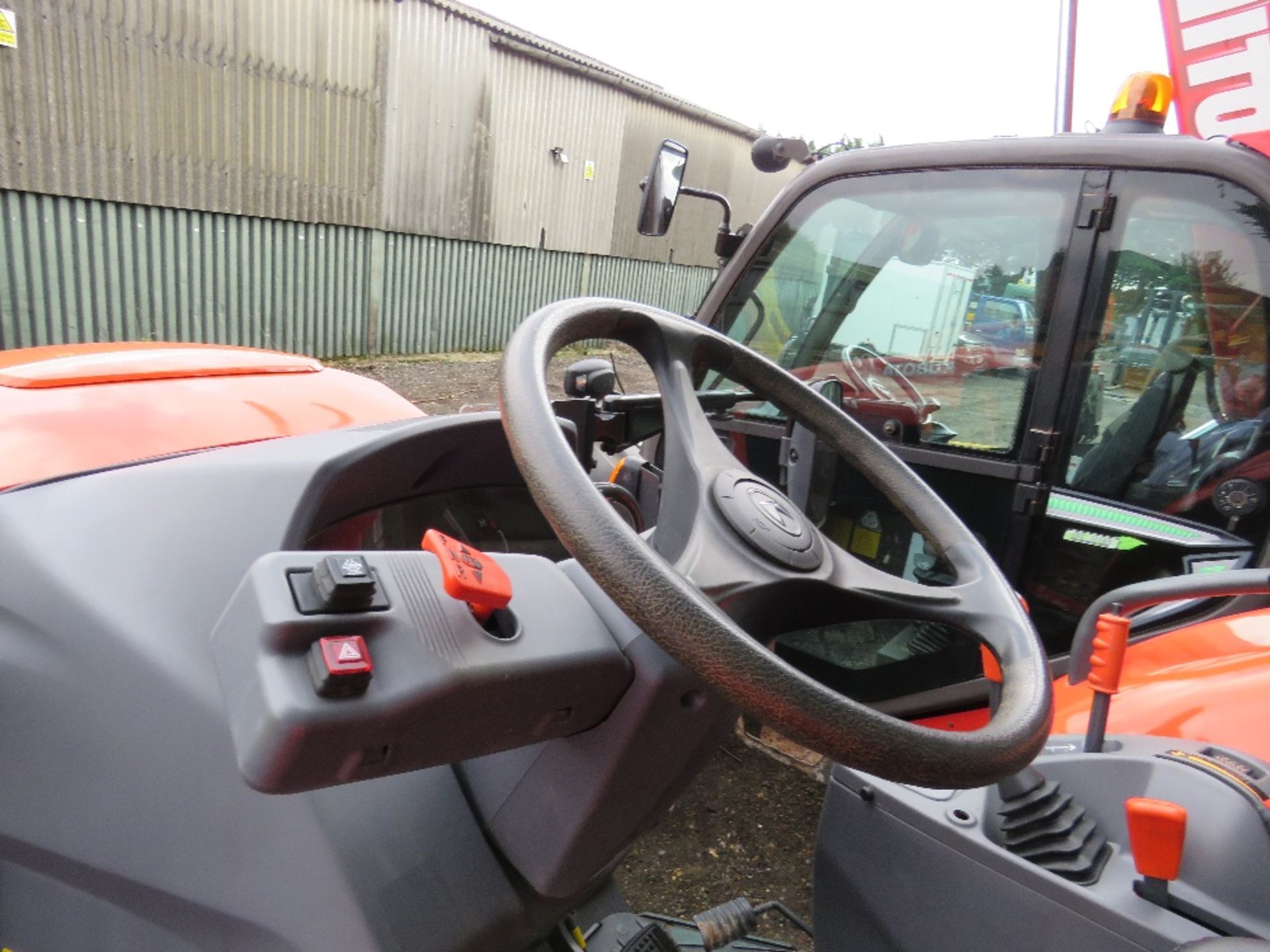 NEW INSTRUCTIONS...RESERVE REDUCED!!!KUBOTA M5111 AGRICULTURAL 4WD TRACTOR, 113 HP, REG:SP20 ADZ, - Image 6 of 10