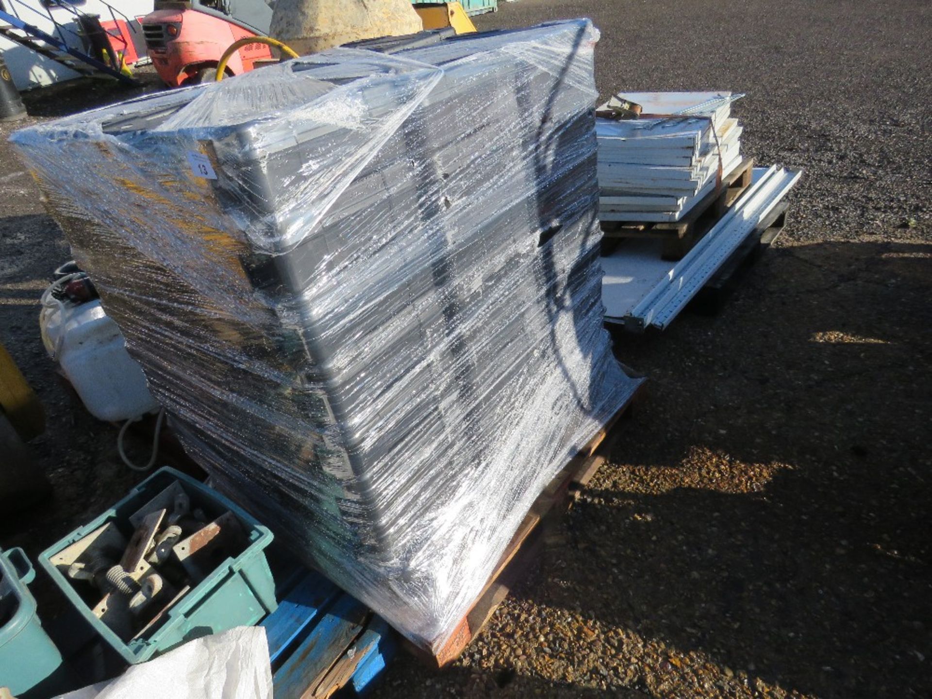 LARGE PALLET OF EMPTY PANASONIC POWER TOOL BOXES, APPEAR UNUSED.