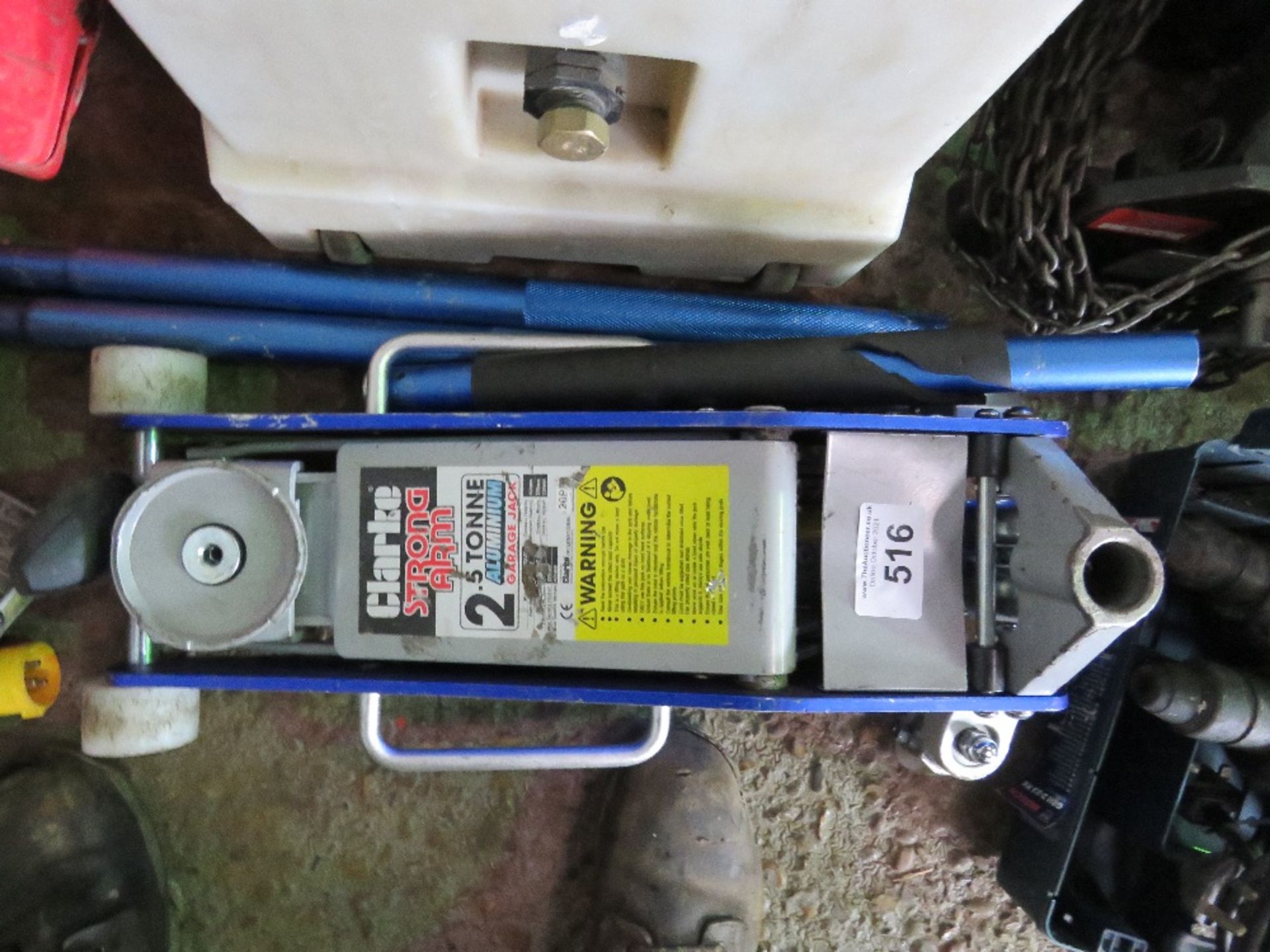 CLARKE 2.5TONNE TROLLEY JACK, UNTESTED.