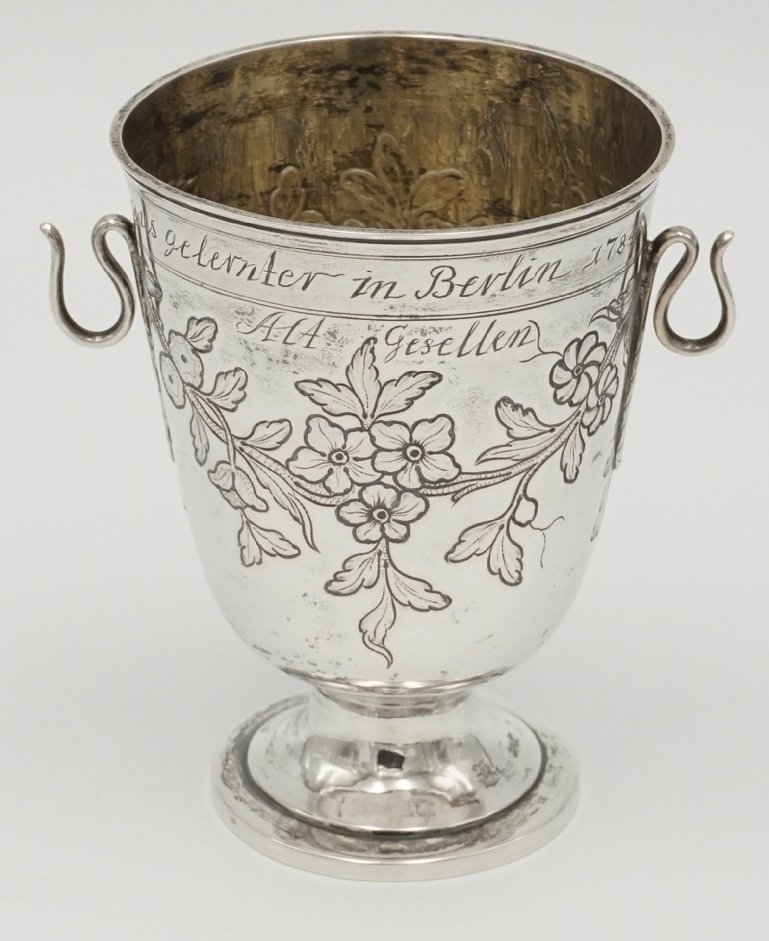 Gesellenpokal / Andenkenbecher, Berlin 2. Hälfte 18. Jh. (wohl 1784) - Bild 2 aus 4