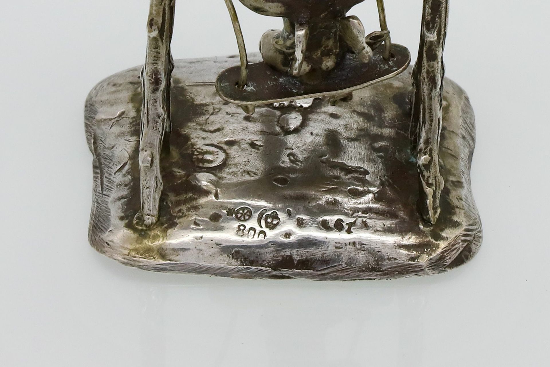 Martin Mayer Miniatur eines schaukelnden Puttos, um 1900 - Bild 3 aus 3