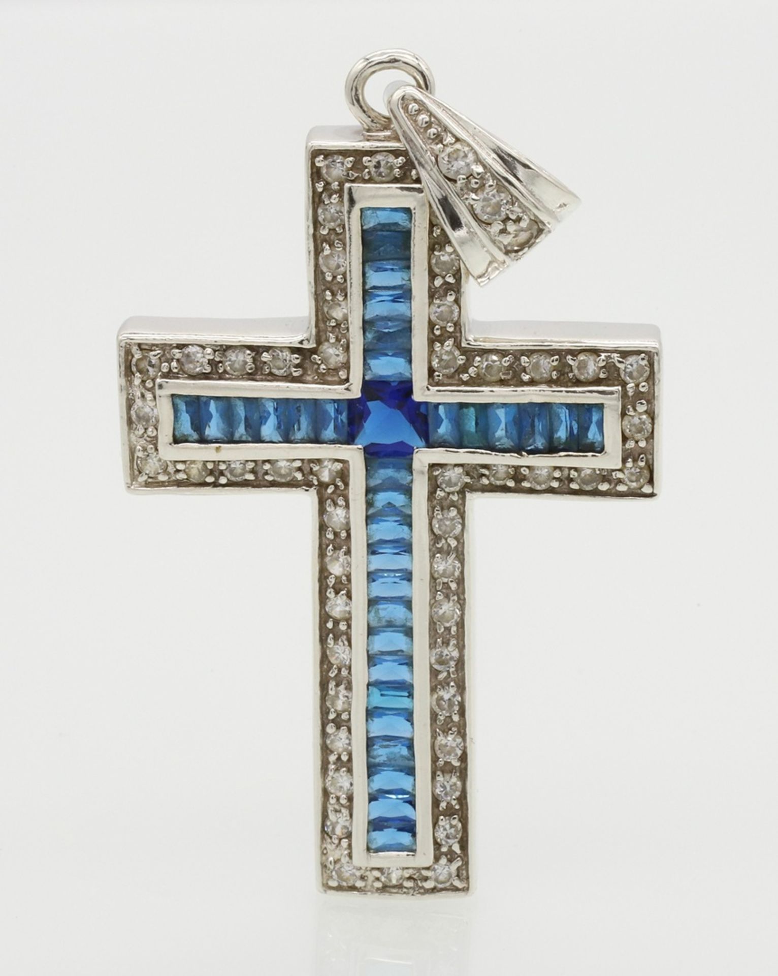 Opulenter Kreuz-Anhänger aus Silber - Image 3 of 3