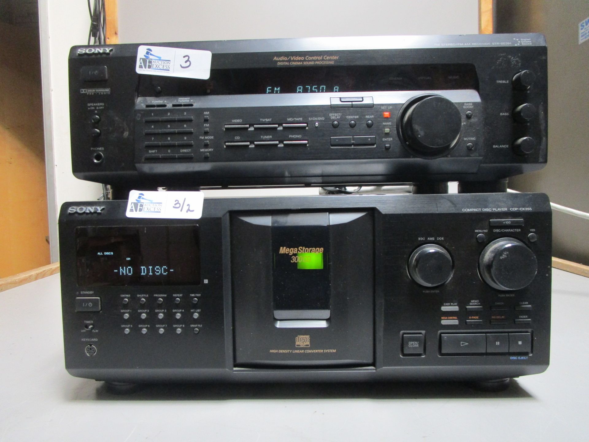 LOT OF 2 SONY ELECTRONICS