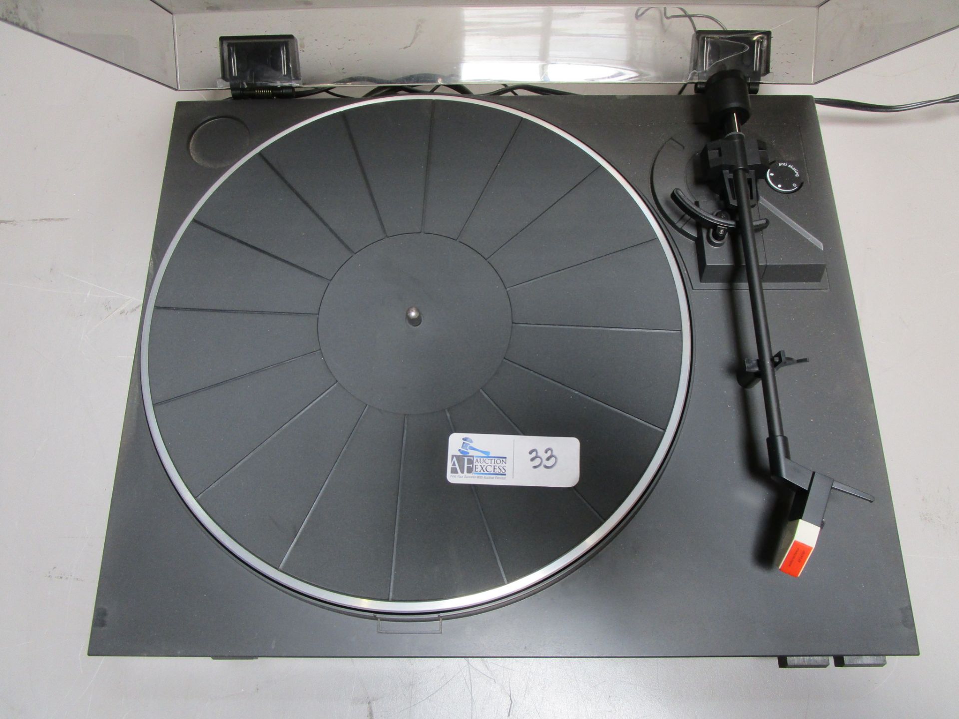 VECTOR RESEARCH VT-160 BELT DRIVE SEMI AUTOMATIC TURNTABLE - Image 3 of 3