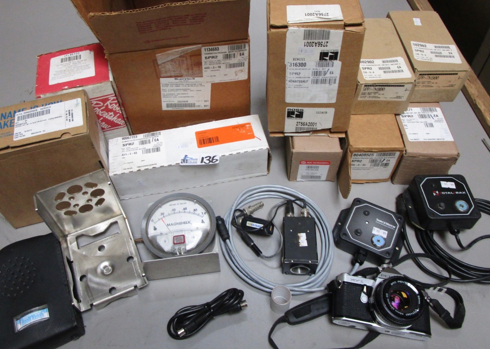 LOT ELECTRONICS AND MORE