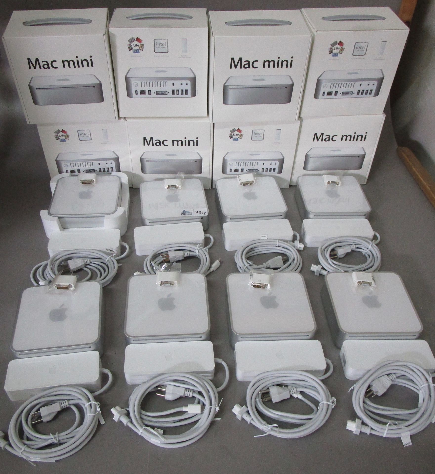 LOT OF 8 MAC MINI NOS PART MB1138LL/A