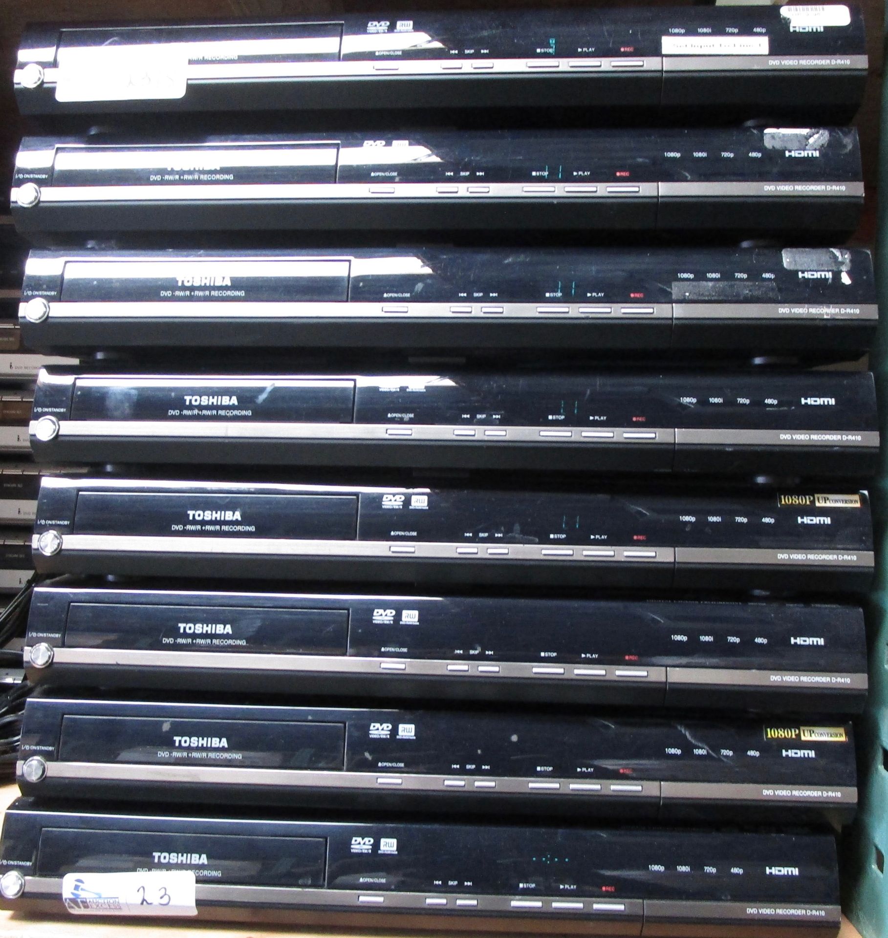 LOT OF 8 TOSHIBA DVD RECORDERS