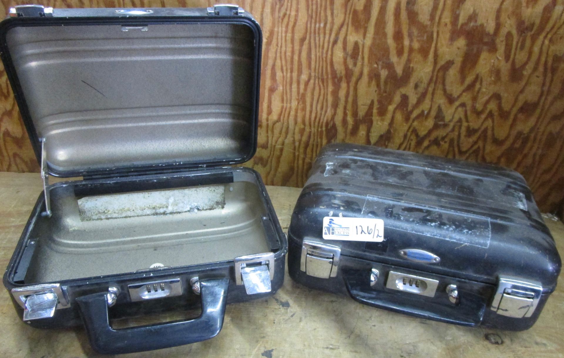 LOT OF 2 ZERO HALIBURTON CASES