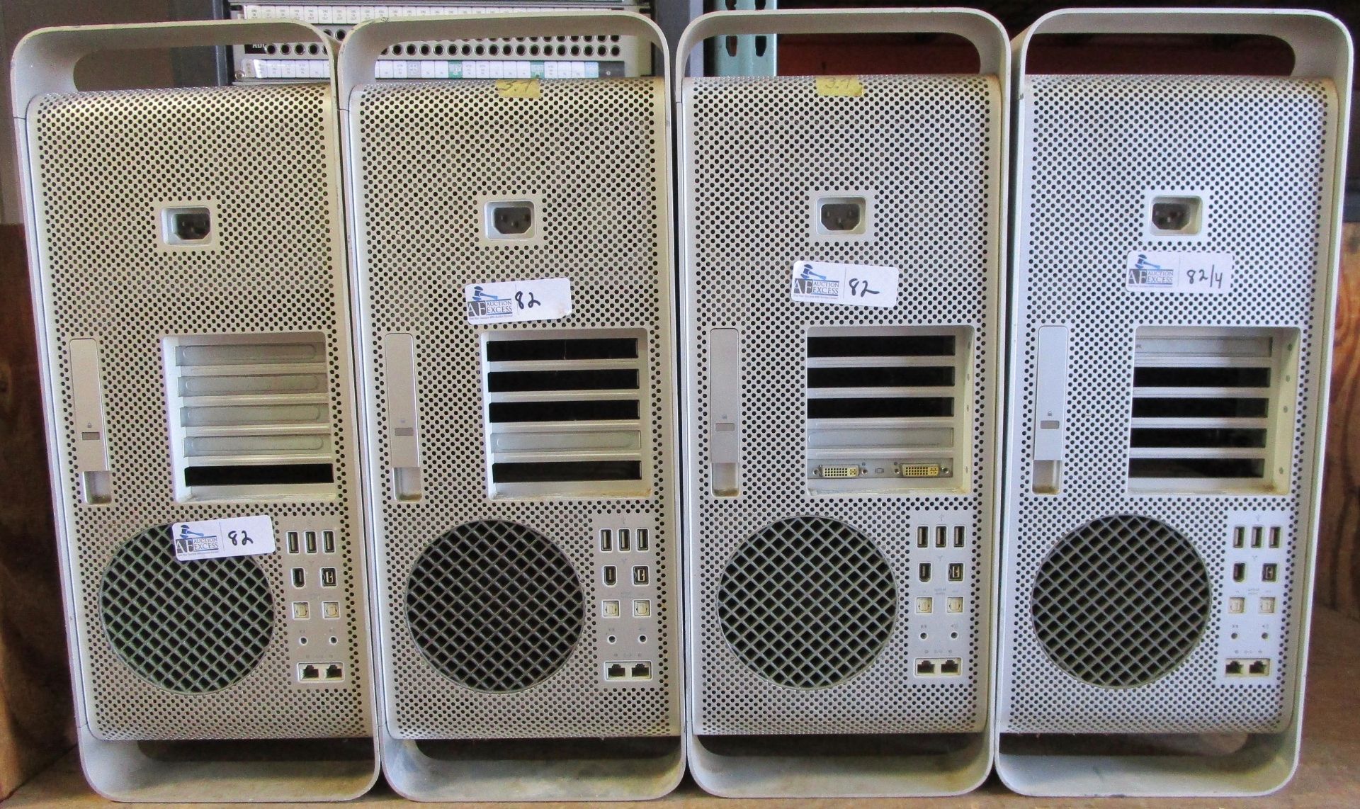 LOT OF 4 MAC PRO A1186