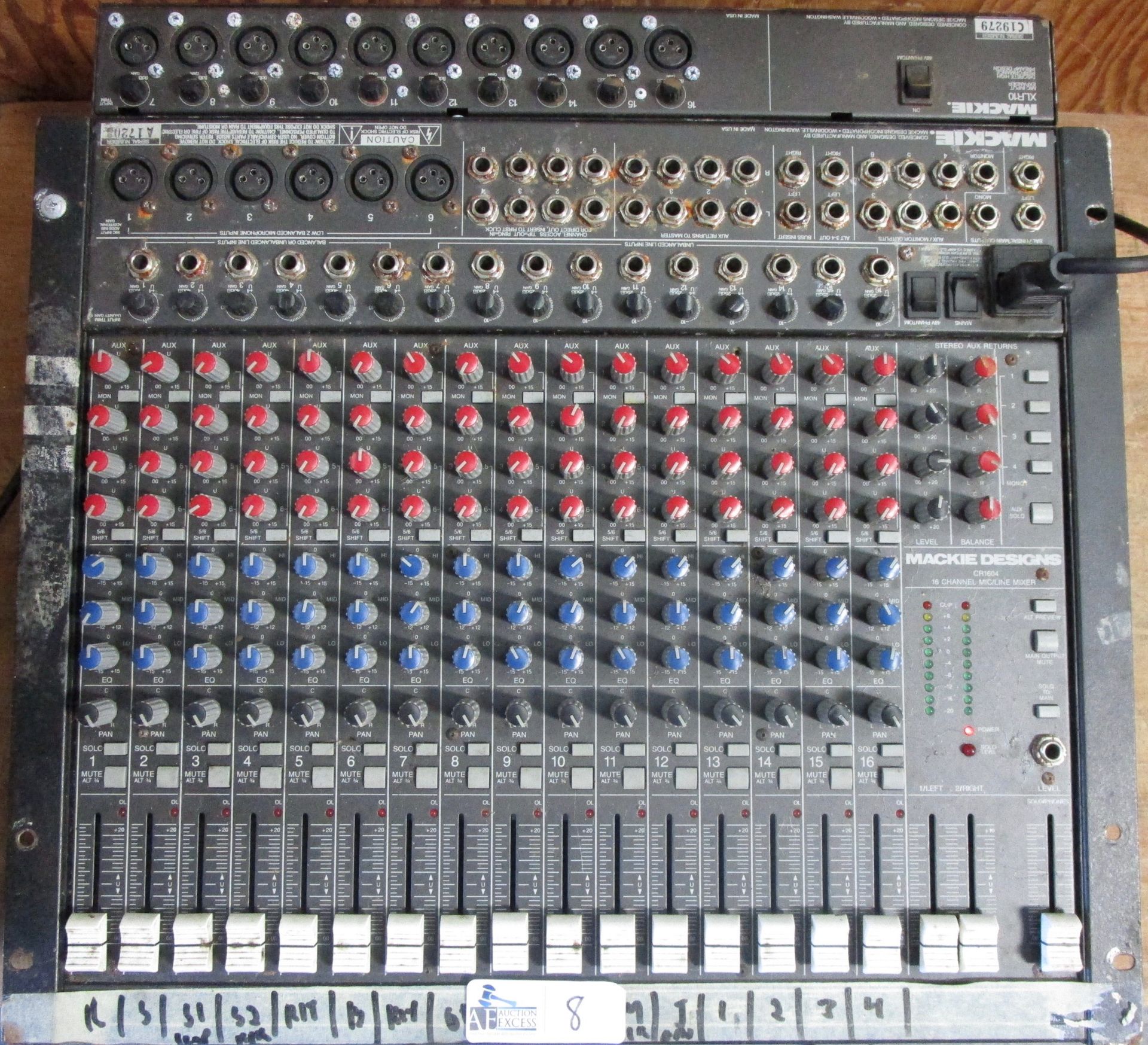 MACKIE XLR-10 AUDIO MIXER