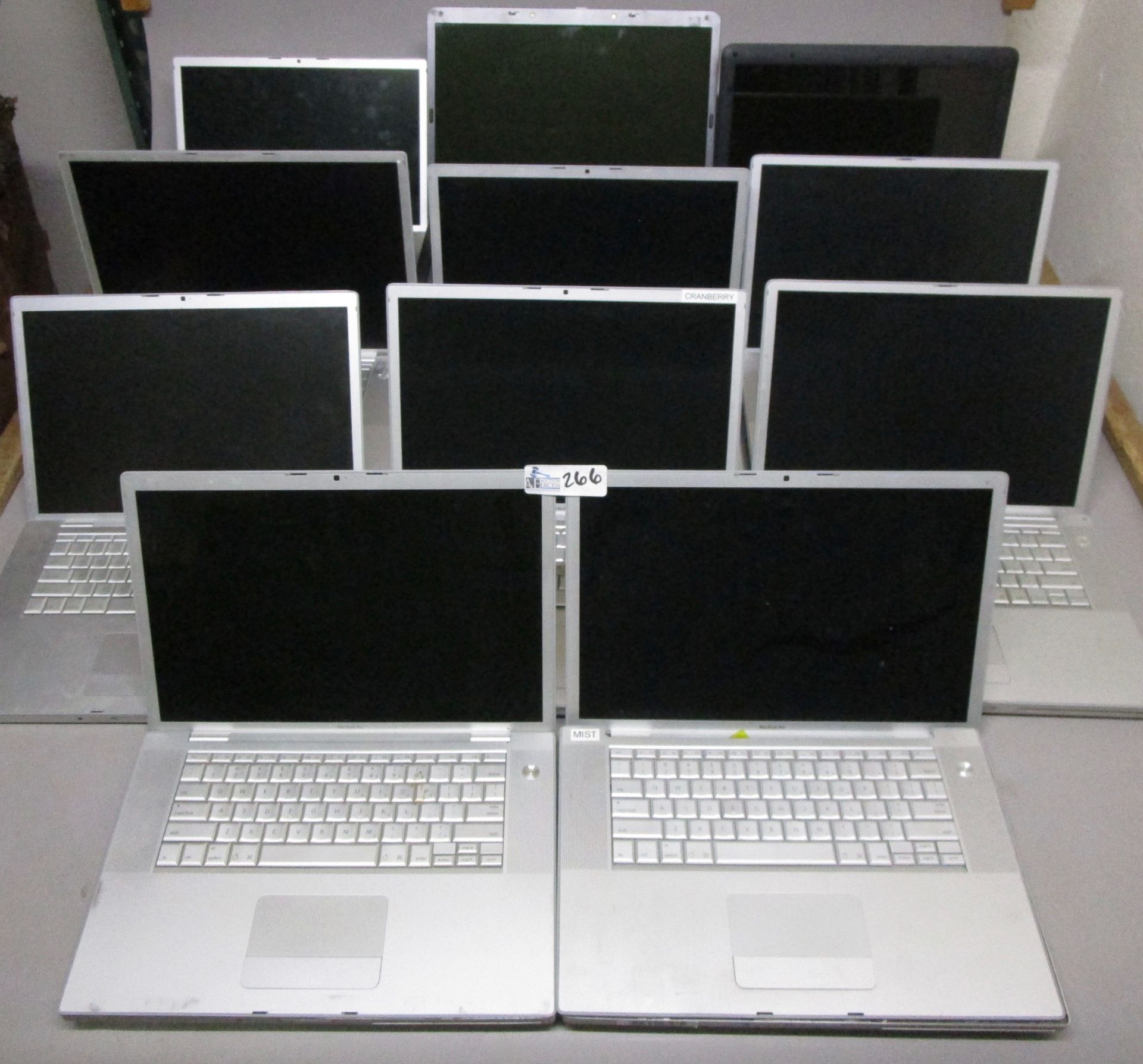 LOT OF 23 IBM/MAC LAPTOP COMPUTERS ALL PARTS AND REPAIR