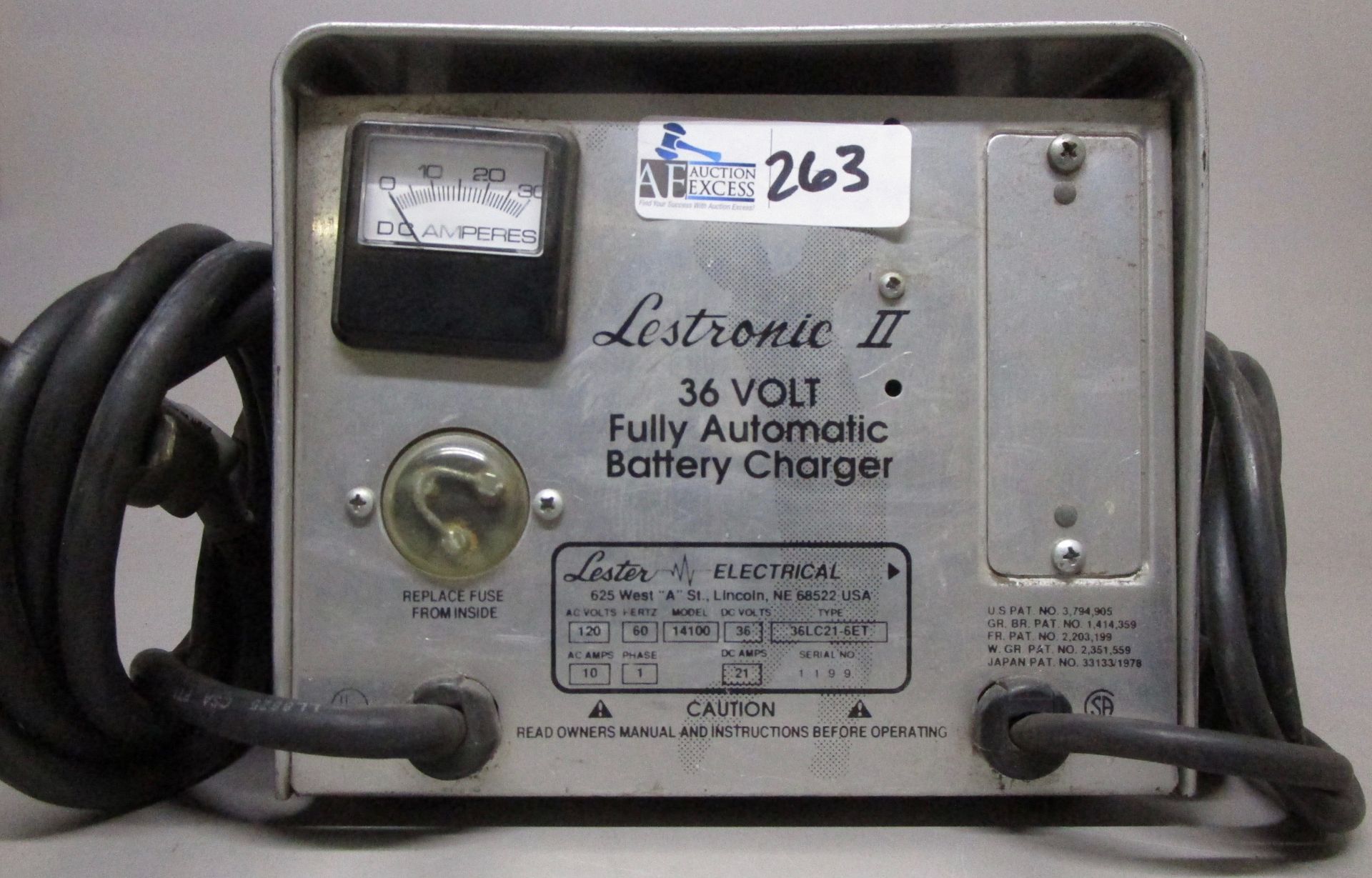 LESTRONIC II 36 VOLT AUTOMATIC BATTERY CHARGER - Image 2 of 2