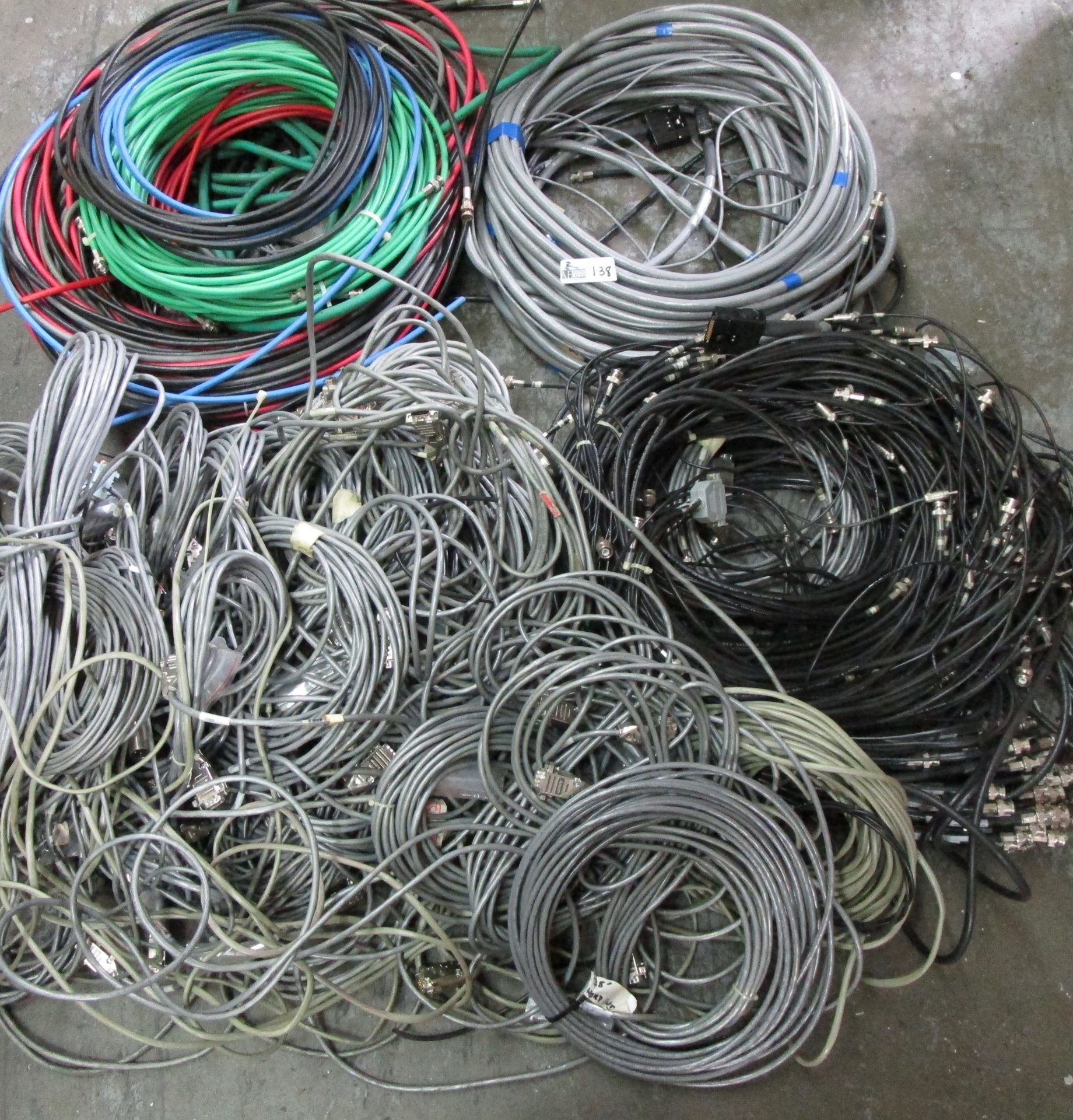 LOT SIGNAL/VIDEO/AUDIO CABLE