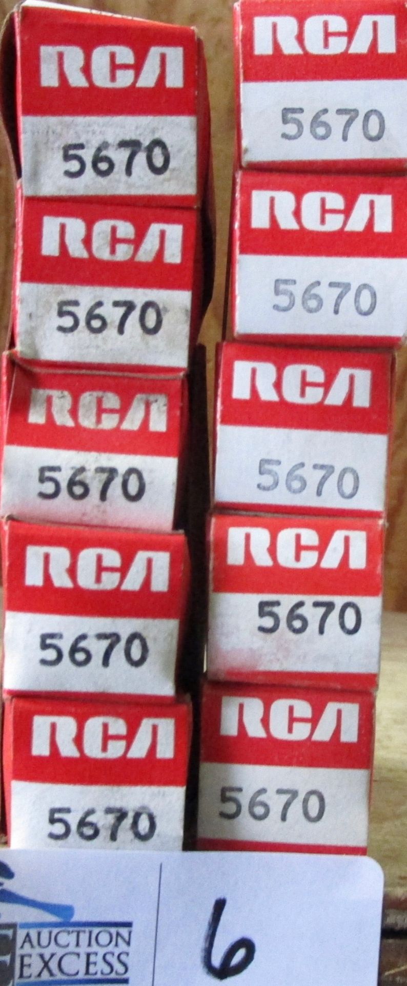 LOT OF 10 RCA 5670 TUBES
