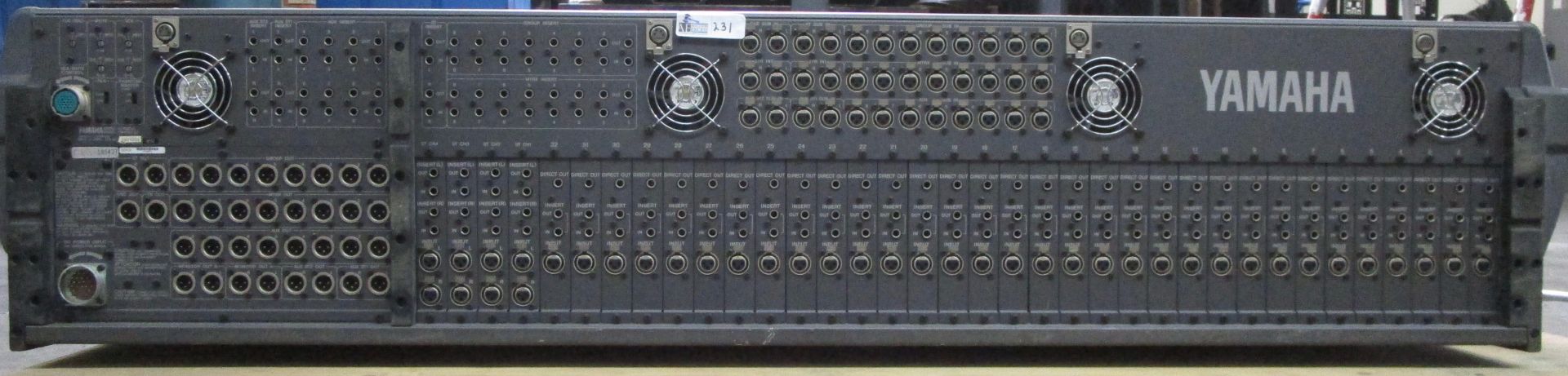 YAMAHA PM4000 SOUNDBOARD WITH PW4000 POWER SUPPLY - Image 4 of 7