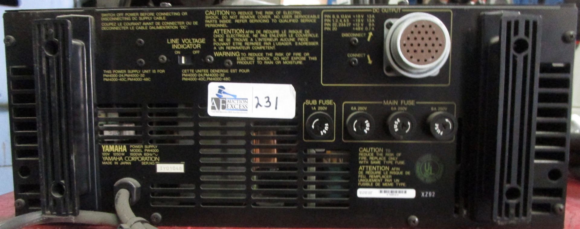 YAMAHA PM4000 SOUNDBOARD WITH PW4000 POWER SUPPLY - Image 3 of 7