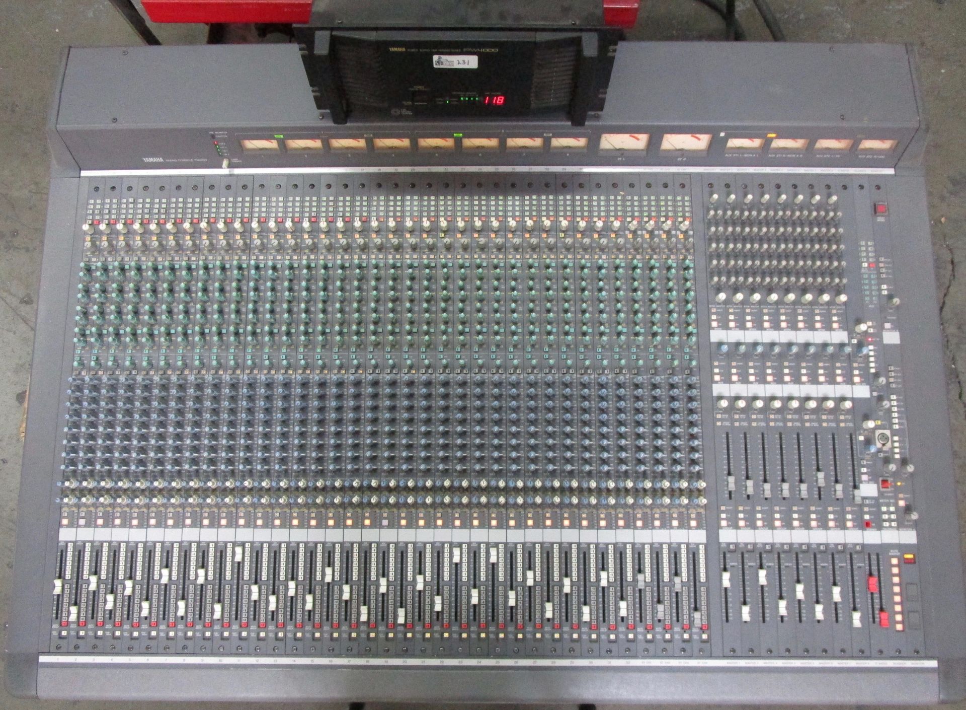 YAMAHA PM4000 SOUNDBOARD WITH PW4000 POWER SUPPLY