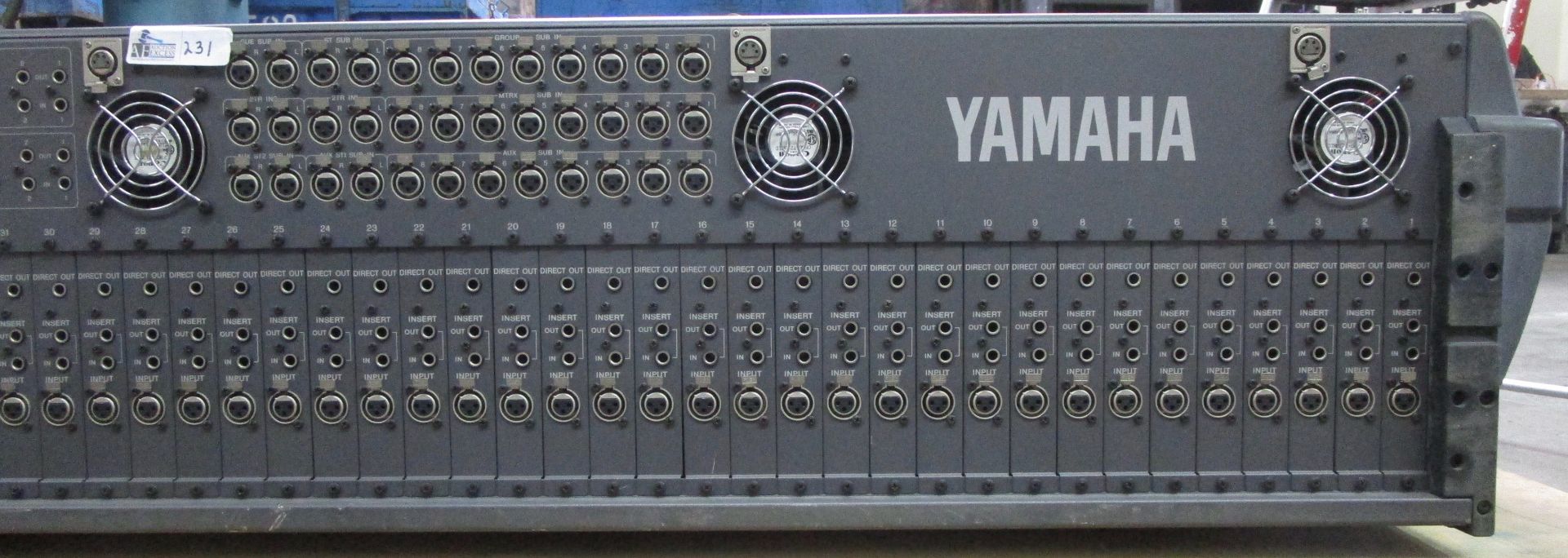 YAMAHA PM4000 SOUNDBOARD WITH PW4000 POWER SUPPLY - Image 6 of 7