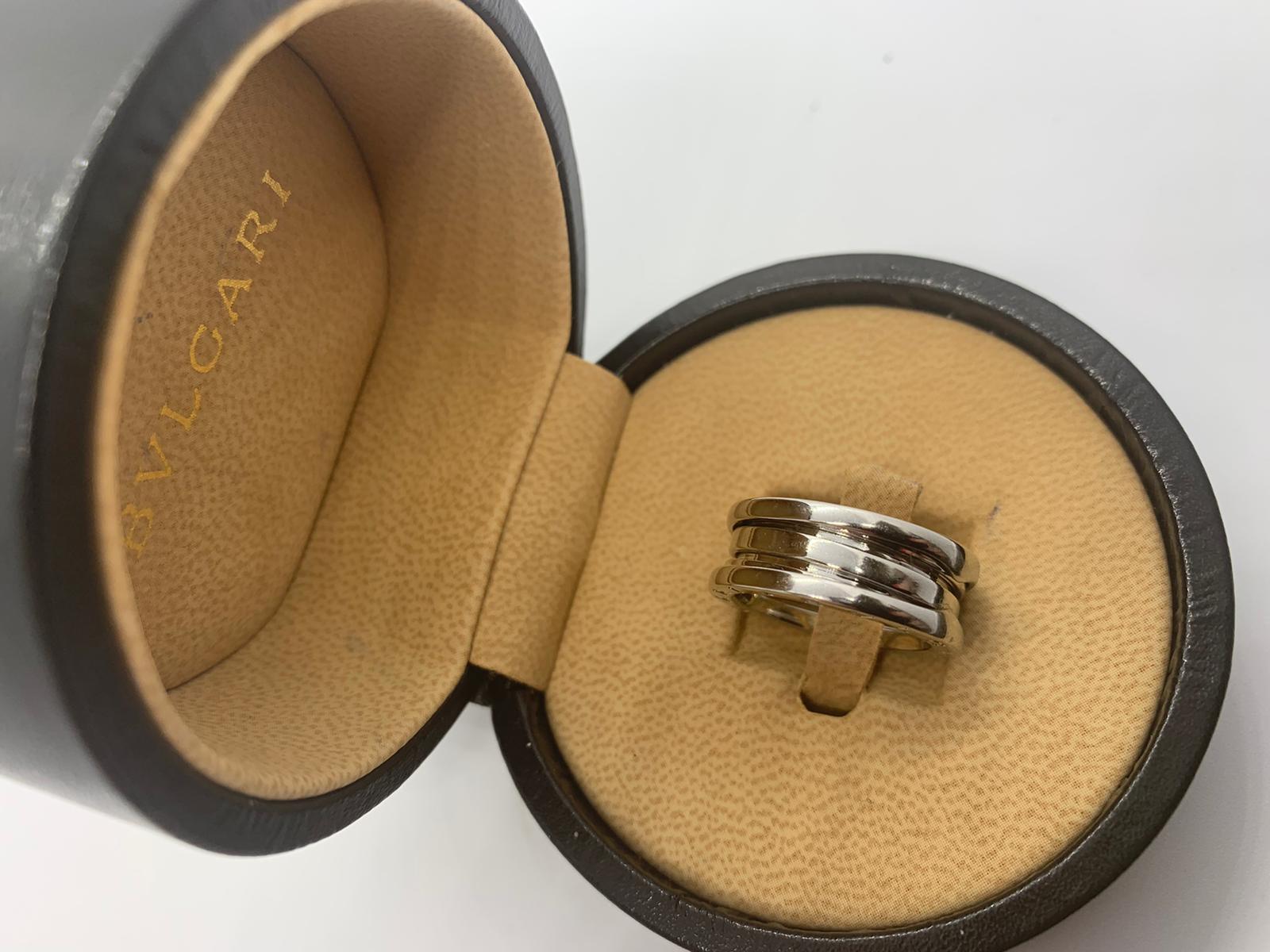 18ct white gold Bvlgari ring